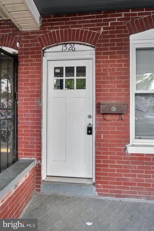 1526 W 4th St, WILMINGTON, DE, 19805-3553 | Card Image