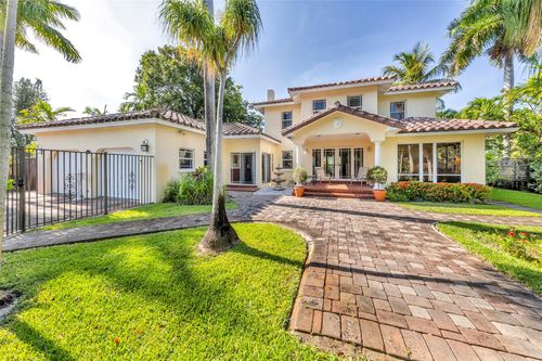 1019 Ne 3rd St, Fort Lauderdale, FL, 33301-1669 | Card Image