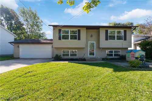 1177 Moneta Ave, Aurora, OH, 44202-9591 | Card Image