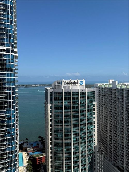 apt-4005-1060 Brickell Ave, Miami, FL, 33131-3928 | Card Image
