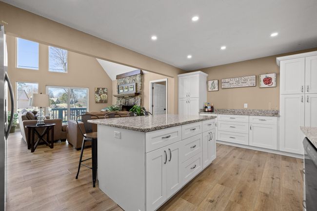 4913 Shoreline Dr, House other with 3 bedrooms, 3 bathrooms and null parking in Chattanooga TN | Image 13