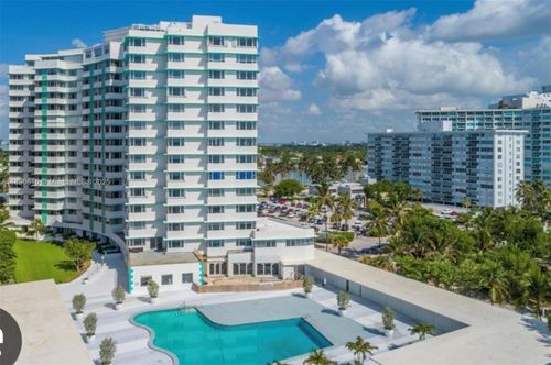 apt-11b-5255 Collins Ave, Miami Beach, FL, 33140-2583 | Card Image