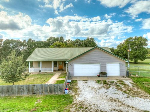 773 East Rd, Goodman, MO, 64843-9218 | Card Image
