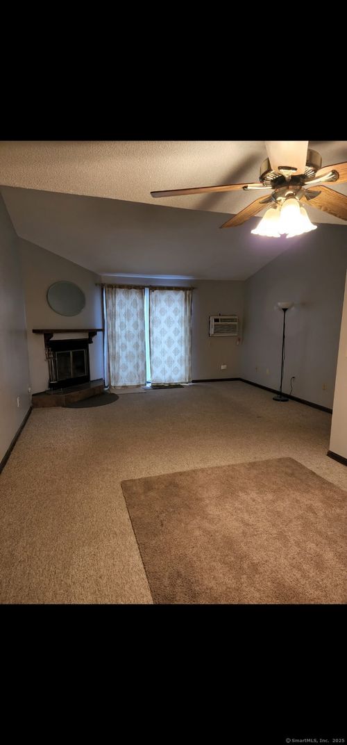 unit-1e-33 Baxter Rd, Willington, CT, 06279-1806 | Card Image