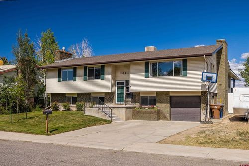 1621 Dover Rd, Montrose, CO, 81401-5135 | Card Image