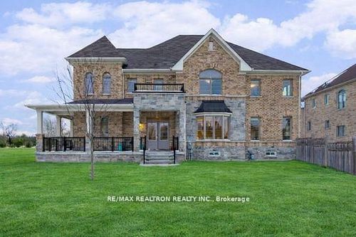 30 Terry Cres, Bowmanville, ON, L1C0W4 | Card Image