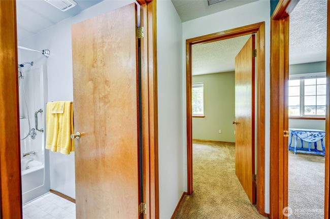 541 W Salal Pl, House other with 3 bedrooms, 2 bathrooms and 2 parking in Sequim WA | Image 29