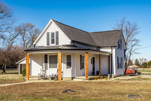 2999 Oak Grove Church Rd, Bethpage, TN, 37022-1911 | Card Image