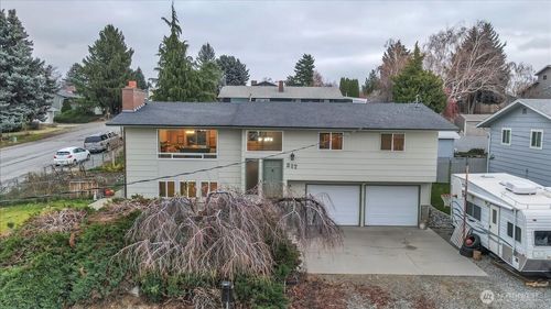 217 S Iowa Ave, East Wenatchee, WA, 98802-5463 | Card Image