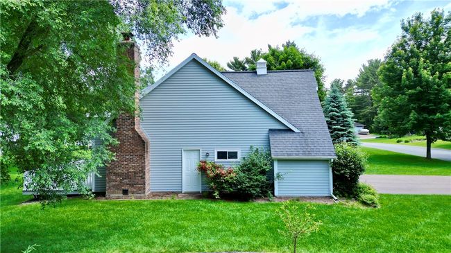 1410 Forest Knoll Ct, House other with 3 bedrooms, 3 bathrooms and null parking in Eau Claire WI | Image 37