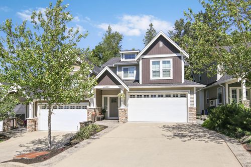 b-46981 Russell Rd, Chilliwack, BC, V2R4V7 | Card Image