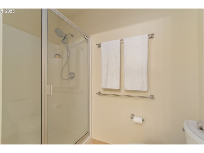 APT-38 - 327 Rustic Pl, Condo with 2 bedrooms, 2 bathrooms and 1 parking in Eugene OR | Image 31