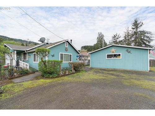 825 S Cedar St, Drain, OR, 97435-0060 | Card Image