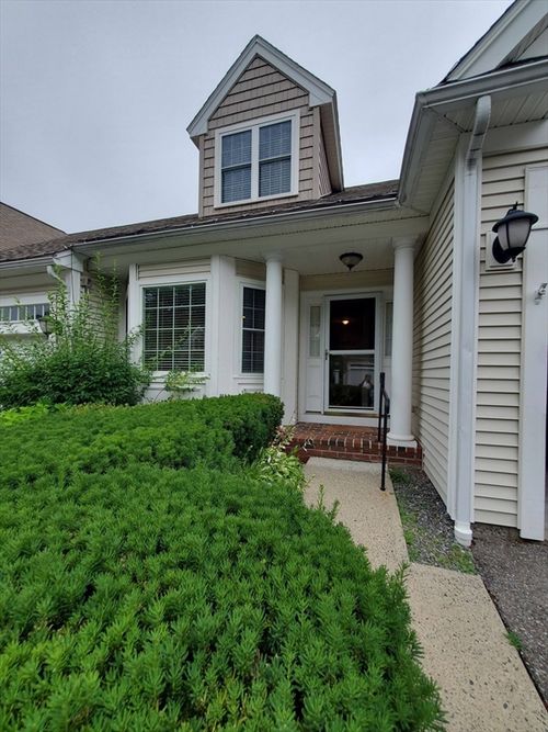 51-453 Blue Heron Dr, Lancaster, MA, 01523-2086 | Card Image
