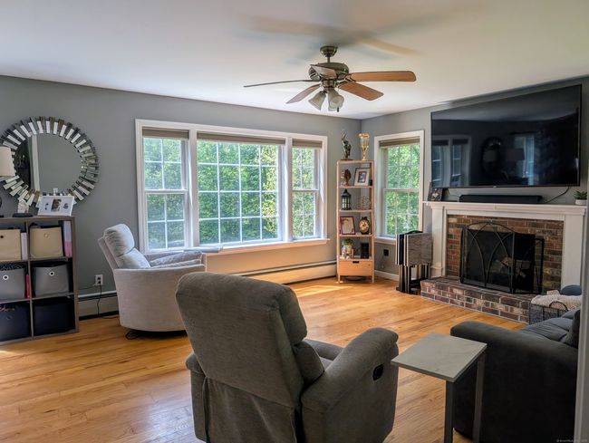 35 Snake Meadow Rd, House other with 3 bedrooms, 3 bathrooms and 6 parking in Killingly CT | Image 9