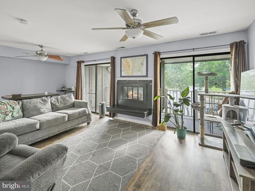 8057 Pantano Pl, ALEXANDRIA, VA, 22309-1457 | Card Image