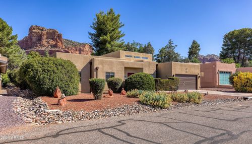 290 Fairway Oaks Dr, Sedona, AZ, 86351-8823 | Card Image