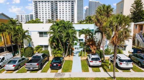 apt-7-3015 Seville St, Fort Lauderdale, FL, 33304-4384 | Card Image
