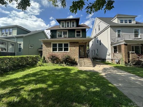 24 Red Jacket Pkwy, Buffalo, NY, 14220-2009 | Card Image