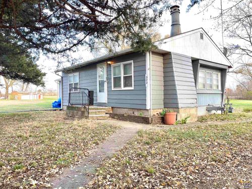 202 N Owen, Meriden, KS, 66512 | Card Image