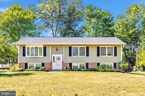 2422 Doubs Ct, ADAMSTOWN, MD, 21710-8924 | Card Image