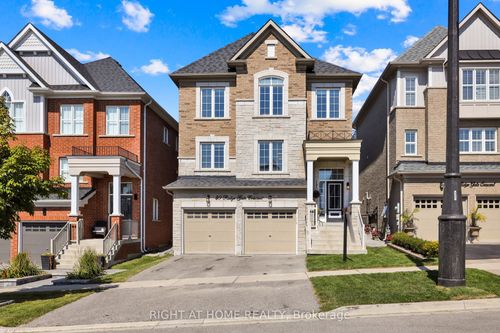 40 Ridge Gate Cres, Mount Albert, ON, L0G1M0 | Card Image