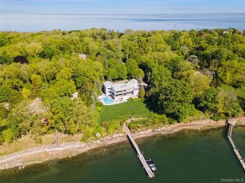 183 Old Field Rd, Setauket, NY, 11733-1639 | Card Image