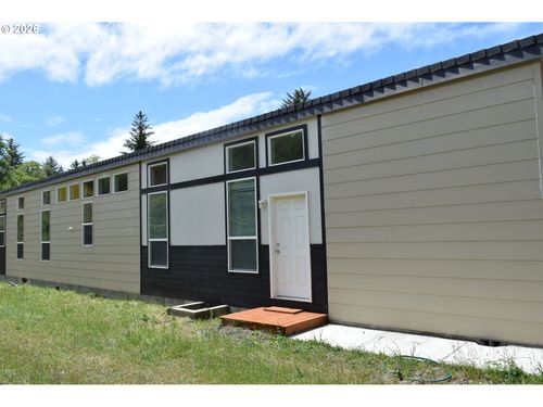 a-29204 Wallace St, Gold Beach, OR, 97444-7726 | Card Image