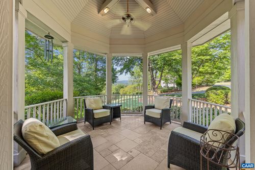110 High Crest Ln, NELLYSFORD, VA, 22958-2357 | Card Image