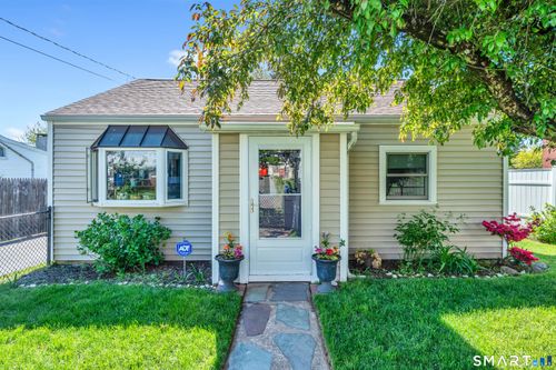 57 Terrace Street, New Haven, CT, 06512 | Card Image