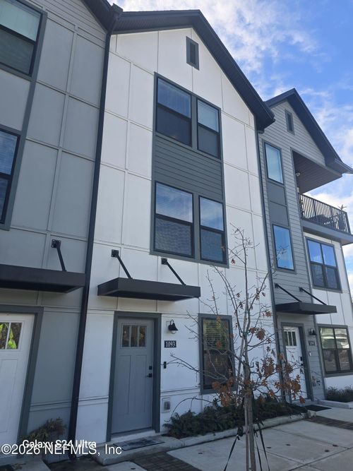 1093 Farwell St, Jacksonville, FL, 32204-1520 | Card Image