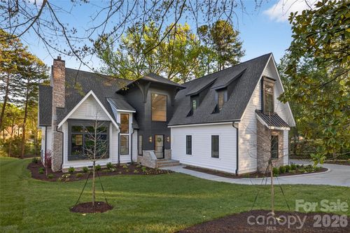 1209 Meadowood Ln, Charlotte, NC, 28211-4021 | Card Image