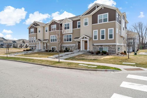 6912 Huckleberry Dr, Minnetrista, MN, 55331-3601 | Card Image