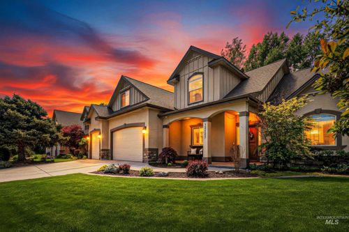 12121 W Caribee Inlet Dr, Star, ID, 83669-5084 | Card Image