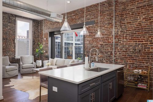 unit-3a-2015 1st Ave N, BIRMINGHAM, AL, 35203-4181 | Card Image