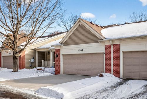1585 Summit Shores Cir, Burnsville, MN, 55306-5817 | Card Image