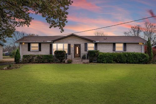 3107 Larkspur Dr, Nashville, TN, 37207-2924 | Card Image