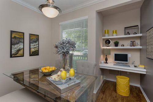 15-1526-10440 Deerwood, Houston, TX, 77042 | Card Image
