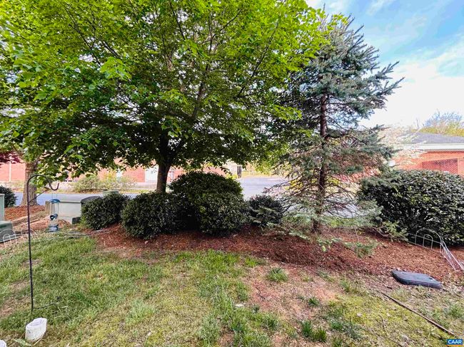 76 Villa Cir, House attached with 3 bedrooms, 3 bathrooms and null parking in PALMYRA VA | Image 18