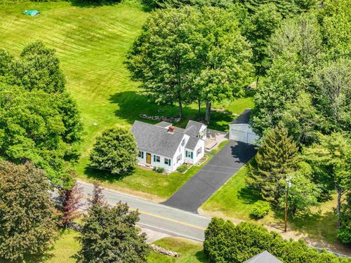 31 Jewett Rd, Dunbarton, NH, 03046-4703 | Card Image