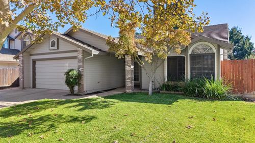 1620 W Kavanagh Avenue, Tracy, CA, 95376 | Card Image