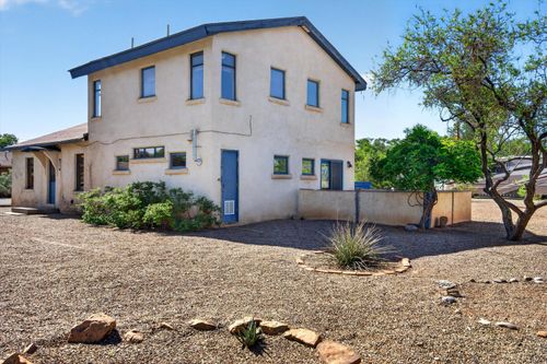 836 Garden Rd Sw, Albuquerque, NM, 87105-3926 | Card Image