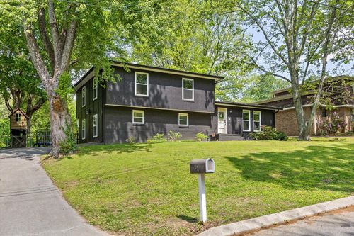 818 Murrell Rd, Signal Mountain, TN, 37377-2644 | Card Image