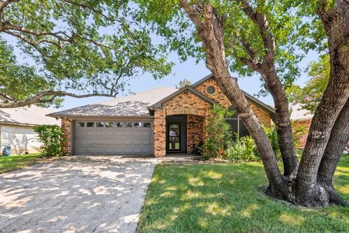 7609 Harmony Dr, Fort Worth, TX, 76133-7917 | Card Image