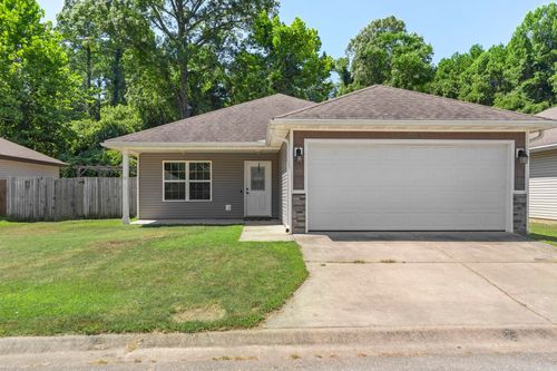 534 Wisteria Dr, Bauxite, AR, 72011-8933 | Card Image