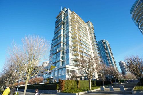 701-426 Beach Cres, Vancouver, BC, V6Z3E9 | Card Image