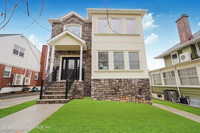 Welcome to 690 Oakland Avenue! | Image 1