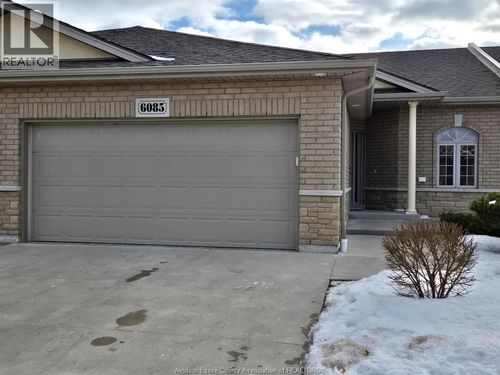 6085 Livingstone St, Windsor, ON, N9J3Y7 | Card Image
