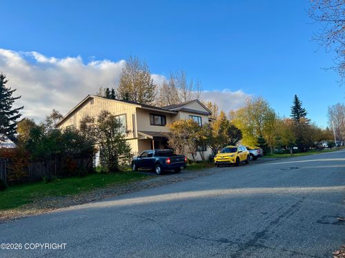 4002 Barbara Dr, Anchorage, AK, 99517-2573 | Card Image