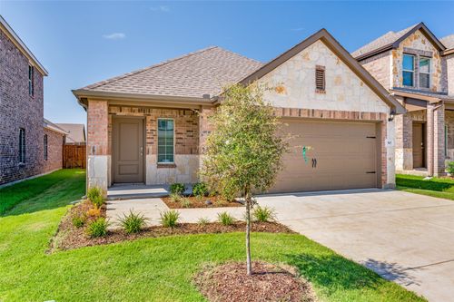 563 Minnie Ln, Pilot Point, TX, 76258-2201 | Card Image